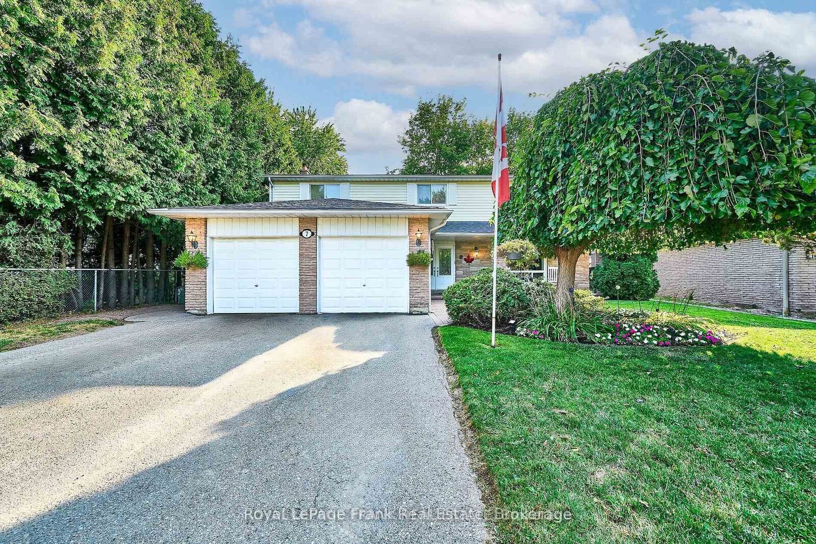 Property Photo:  7 Judy Court  ON L3P 3R8 