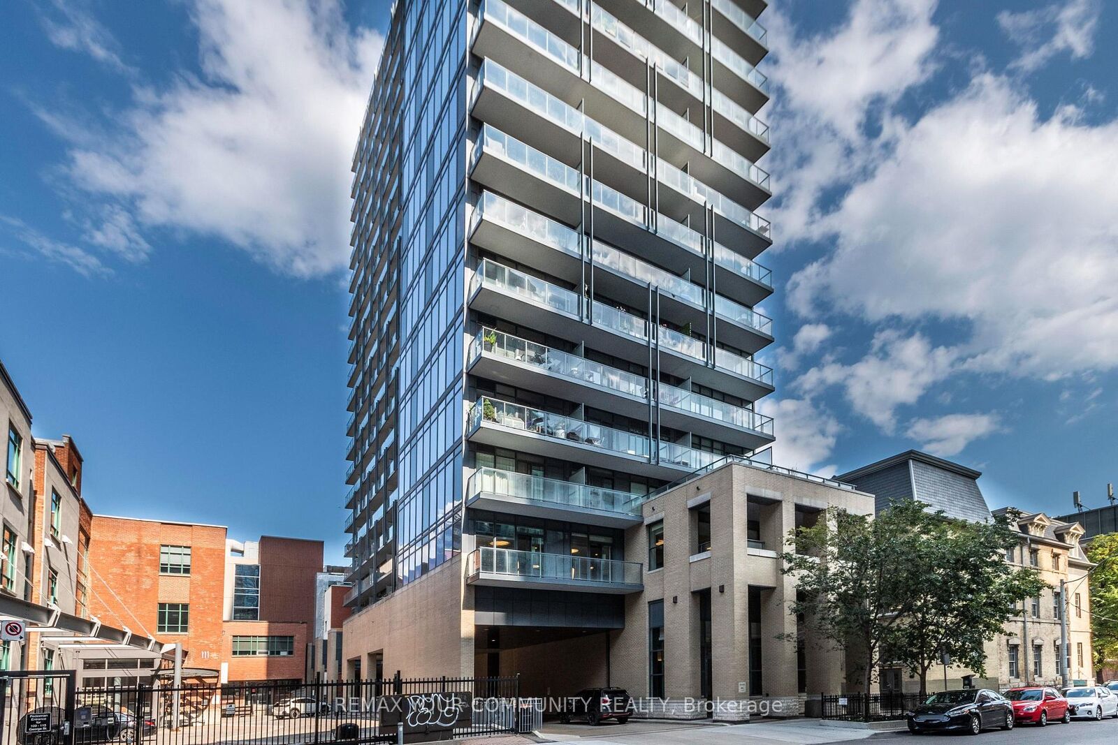 Property Photo:  105 George Street 501  ON M5A 2N4 