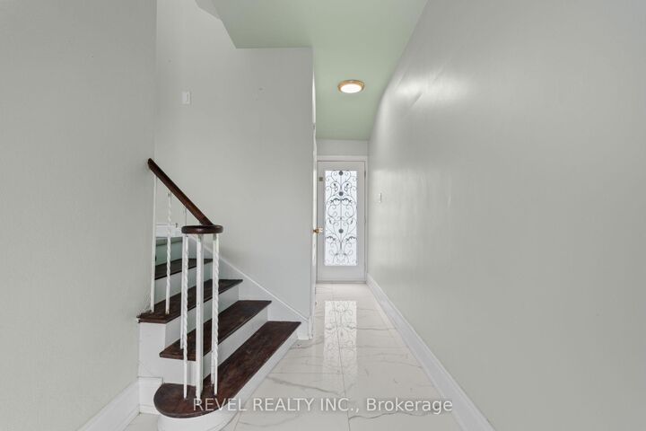 Property Photo: 383 Bartley Bull Parkway ON L6W 2M1