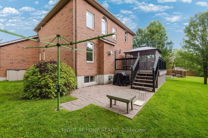 Property Photo: 23 Magnolia Court ON K8P 5M7