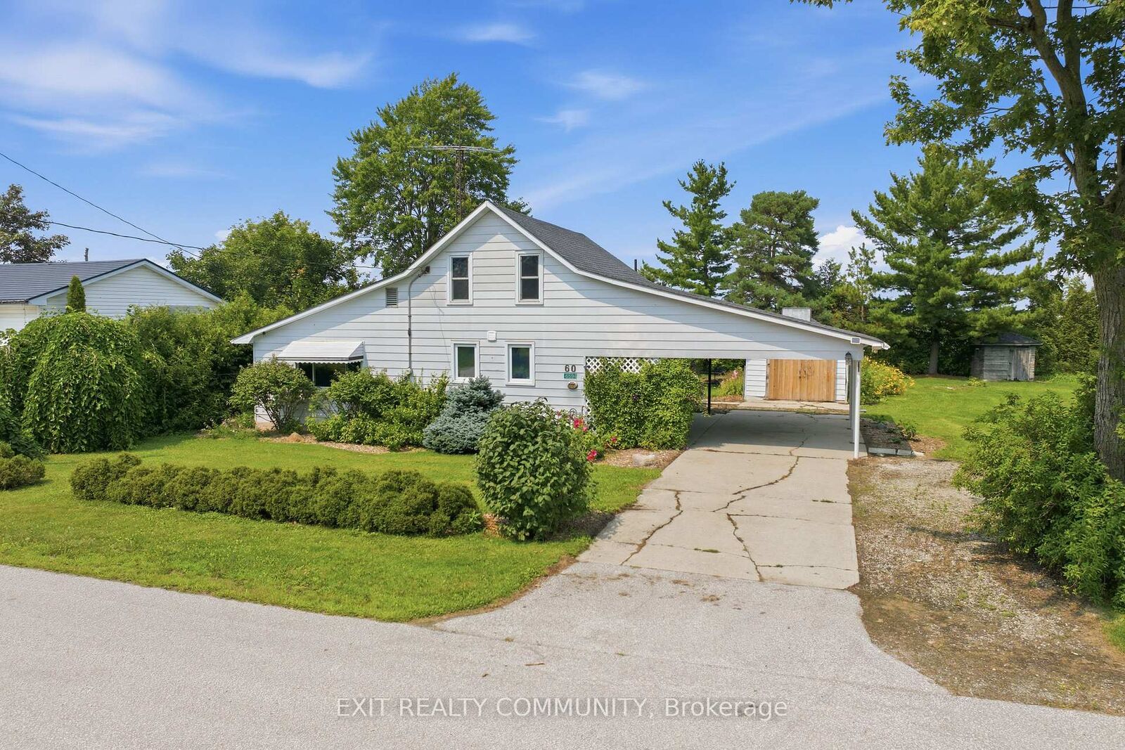 Photo de la propriété:  6594 James Street  ON N0N 1K0 