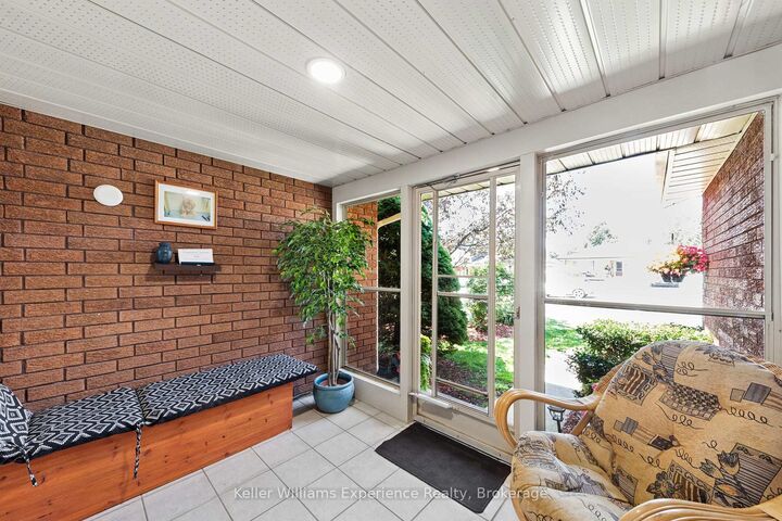 Property Photo:  6 Bonaventure Place  ON L9M 1J3 