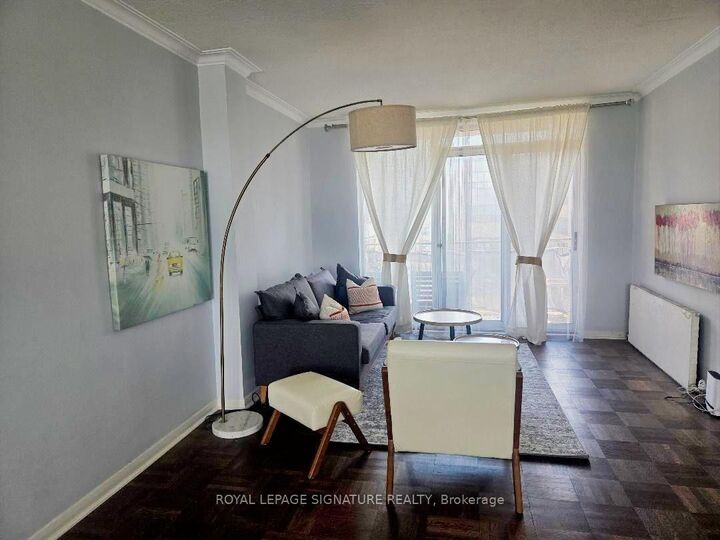 Property Photo: 660 Eglinton Avenue W 612 ON M5N 1C3