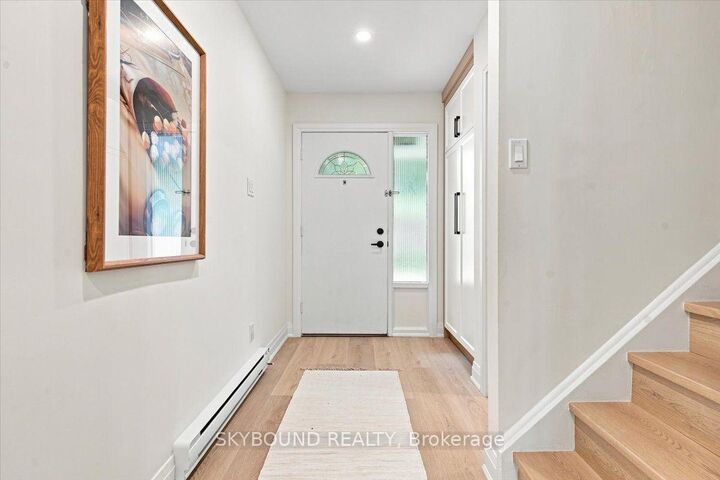 Property Photo: 5057 Pinedale Avenue 94 ON L7L 5J6