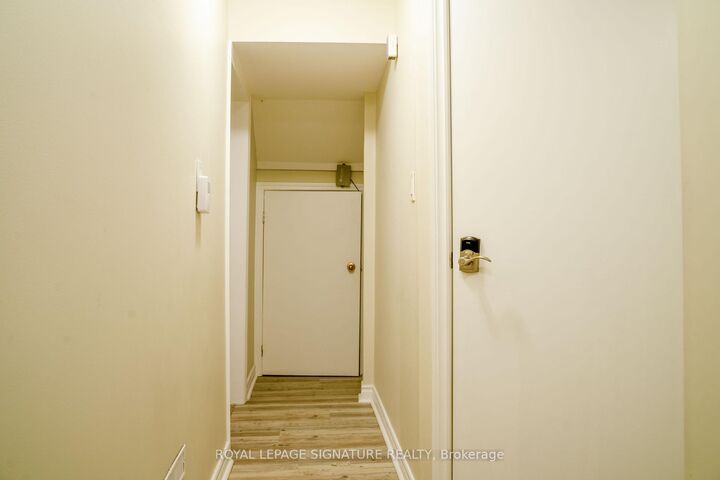 Property Photo:  180 Leyton Avenue Bsmt  ON M1L 3V6 