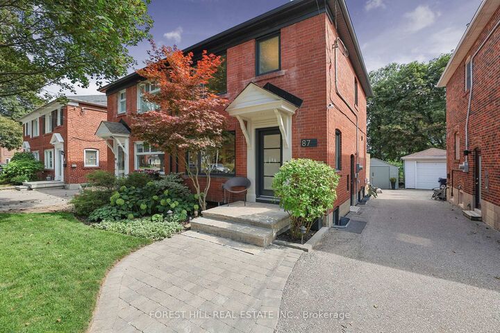 87 Thursfield Crescent — photo 1