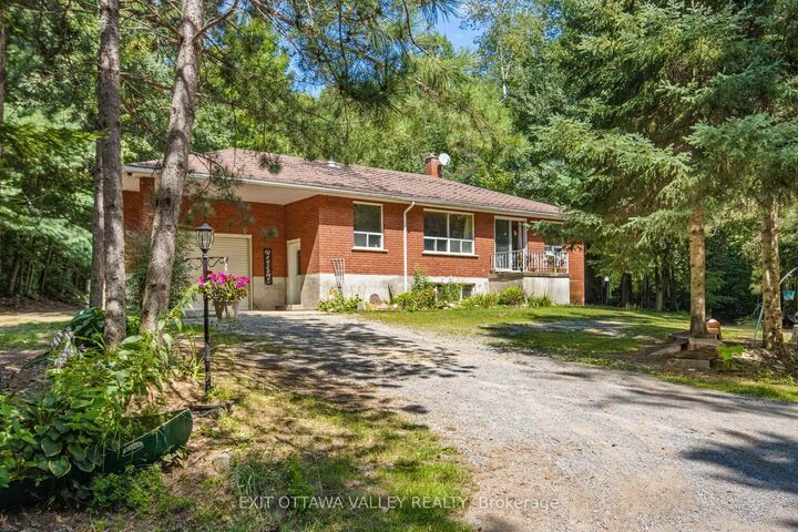 Property Photo:  561 Long Lake Road  ON K0J 1B0 