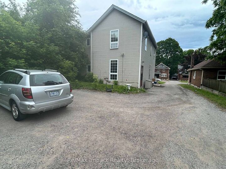 Property Photo: 292 William Street E ON L1G 1K8