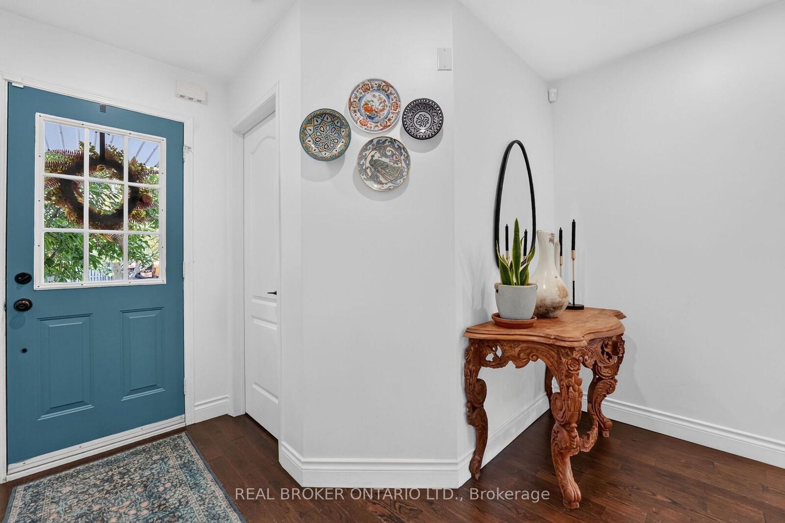 Property Photo: 35 Belmont Boulevard ON L7G 6B9