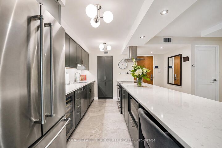Property Photo: 35 Church Street 208 ON M5E 1T3