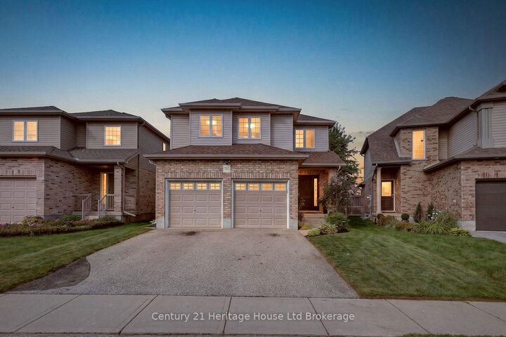 783 Frontenac Crescent — photo 1