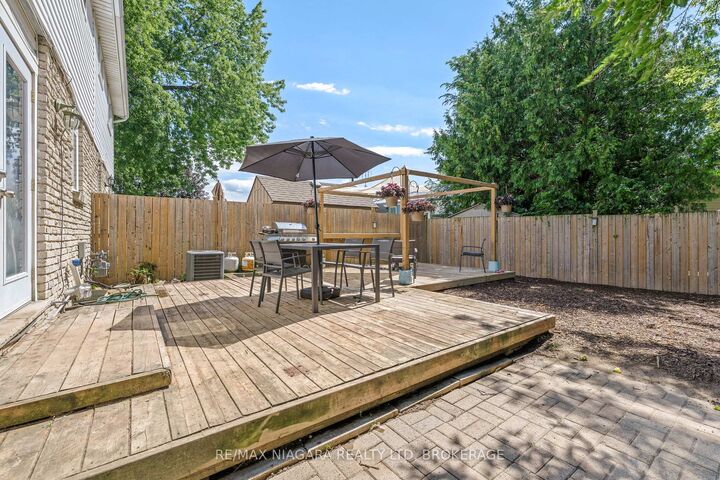 Property Photo: 38 McCordick Drive ON L2N 6S3