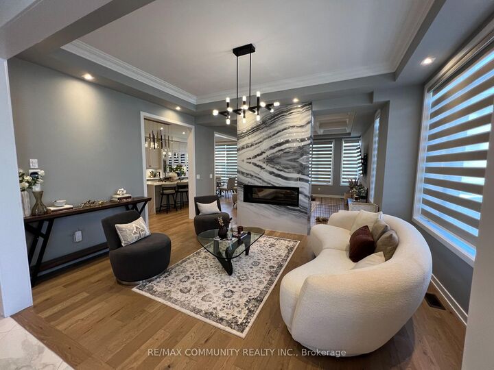 Property Photo:  400 Finch Avenue 39  ON L1V 1H8 
