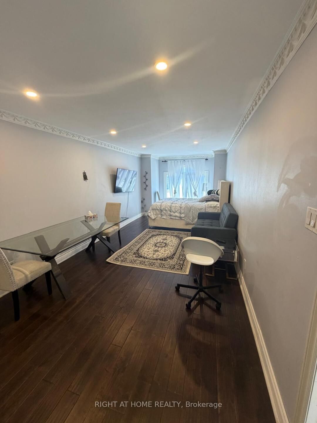 Property Photo:  31 Northgate Crescent E  ON L4B 2K8 