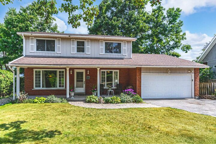 39 Grandview Crescent — photo 1