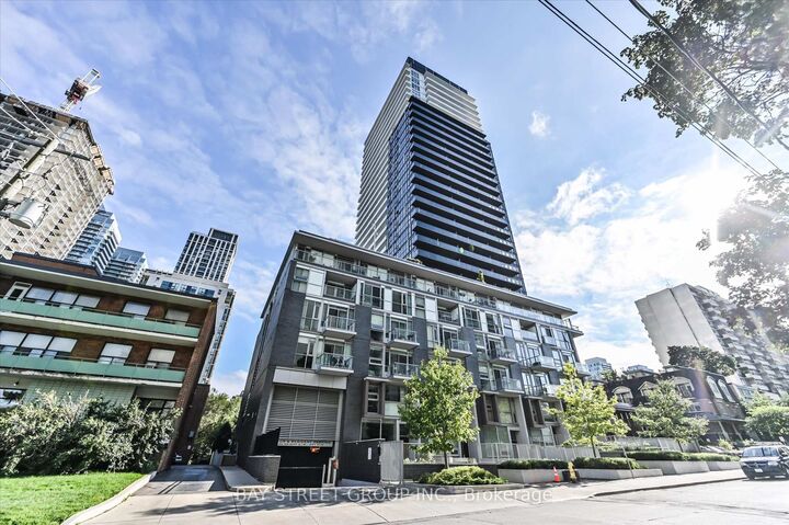 Property Photo:  101 Erskine Avenue 1106  ON M4P 0C5 