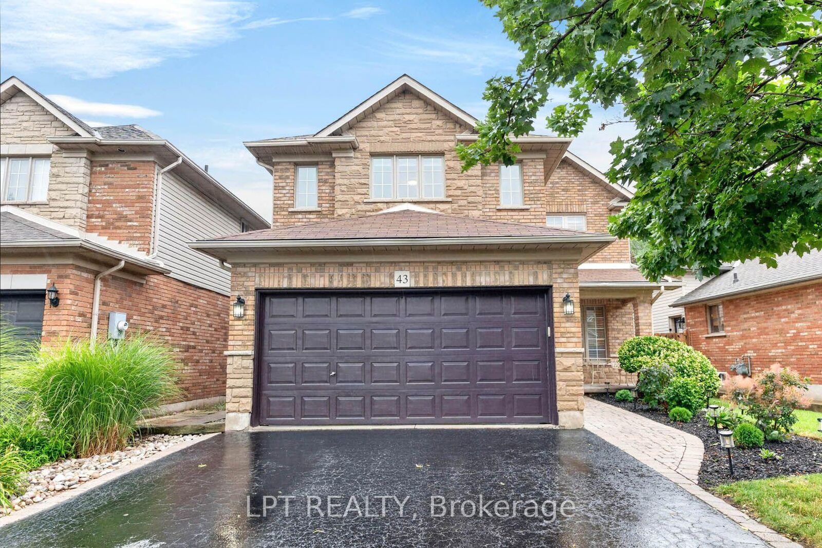 Property Photo: 43 Liam Drive ON L9G 4Y1