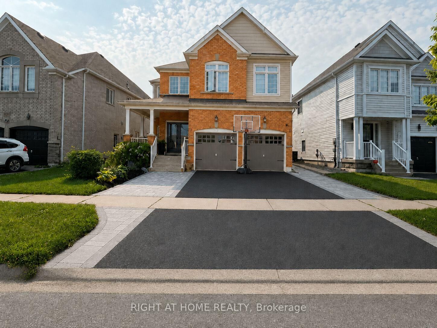 Photo de la propriété:  1608 Frolis Street Bsmt  ON L1K 0J7 