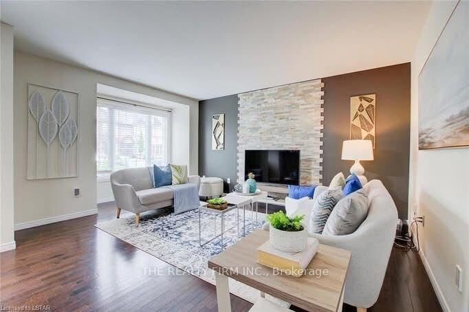 Property Photo:  2635 Bateman Trail 17  ON N6L 0B1 