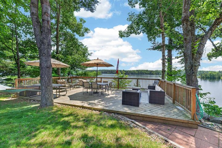 Property Photo:  1067 Island View Lane E  ON K0H 2K0 