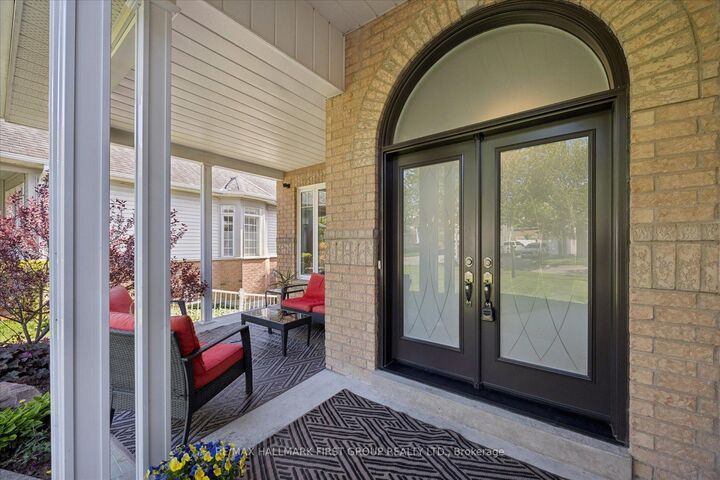 Property Photo: 1028 Highbrooke Court ON L1K 2K6