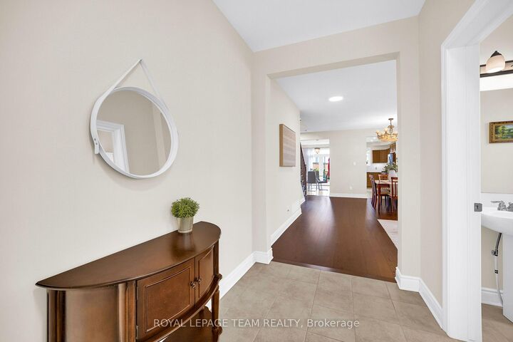 Property Photo: 607 Parade Drive ON K2S 0Y5