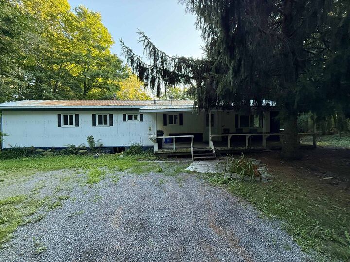 3205 7th Concession Road — photo 1