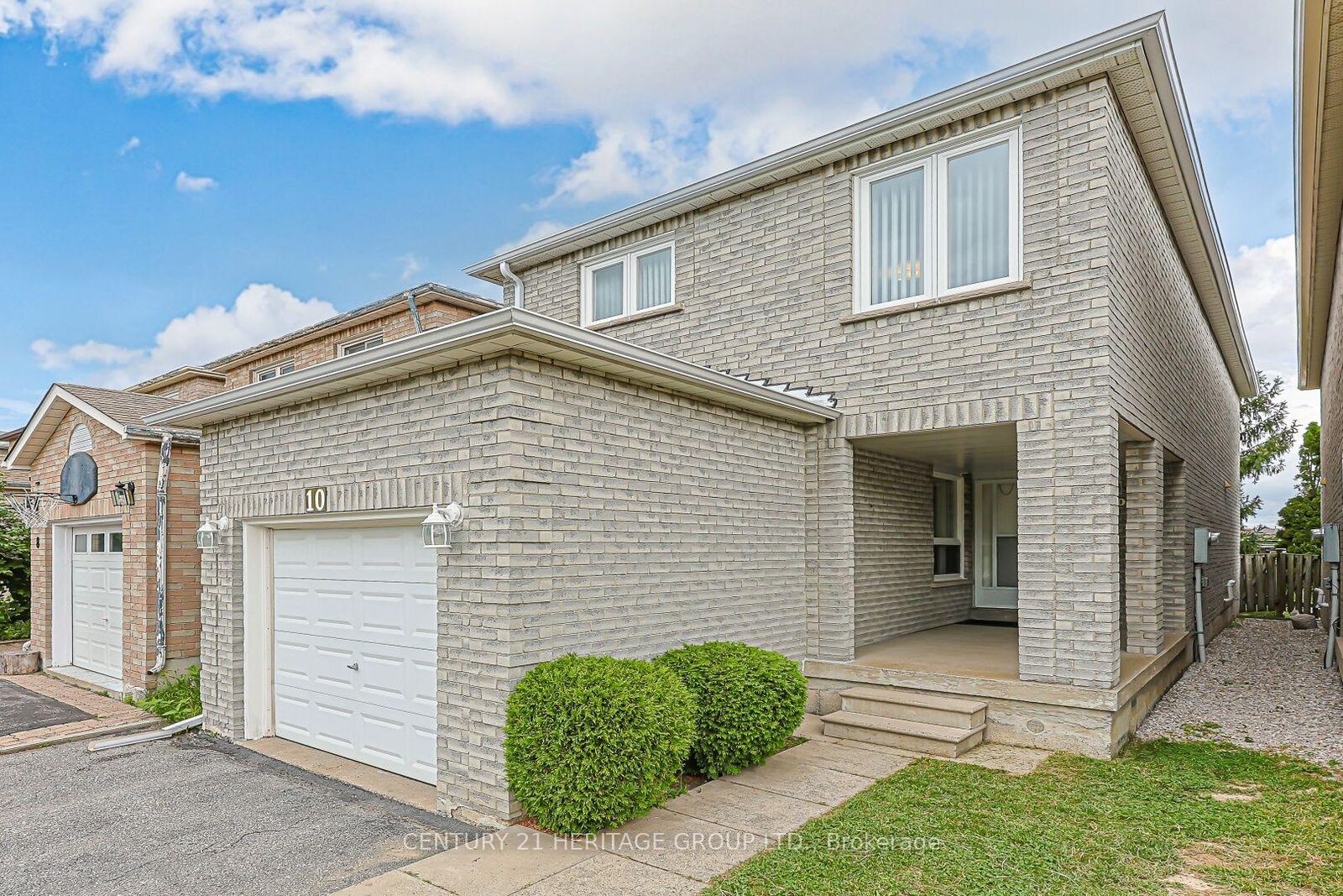 Property Photo:  10 Woodhall Road  ON L3S 1N9 
