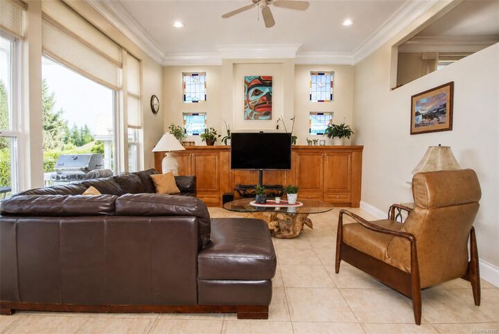 Property Photo: 1369 Britannia Dr BC V9P 2Y2