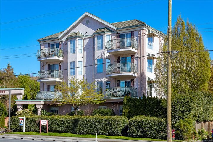 Property Photo: 3133 Tillicum Rd #407 BC V9A 2B4