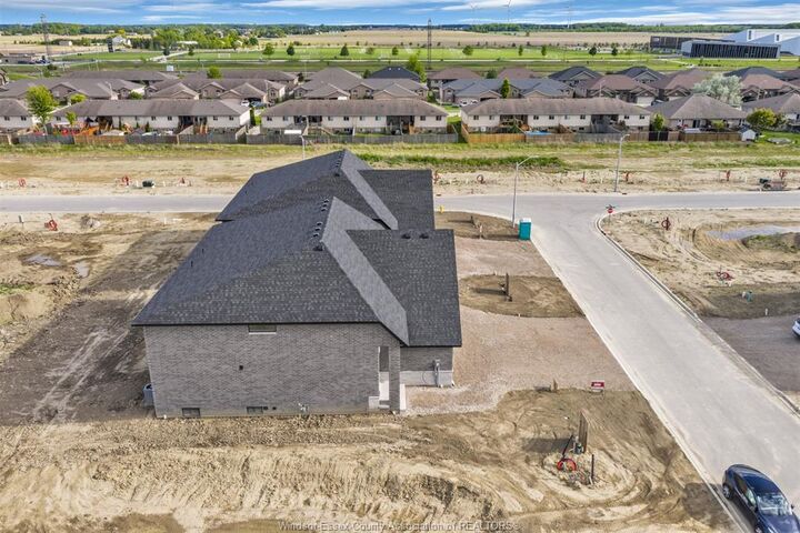 Property Photo: 664 Linden ON N0R 1A0