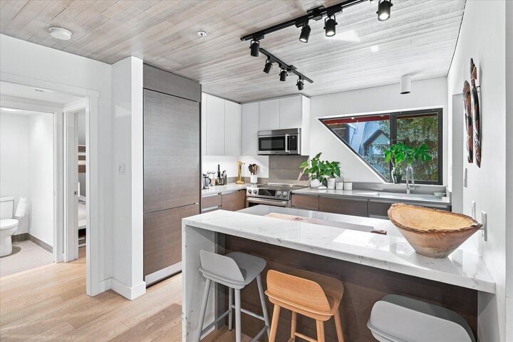 Property Photo:  4637 Blackcomb Way 4  BC V8E 0Y6 