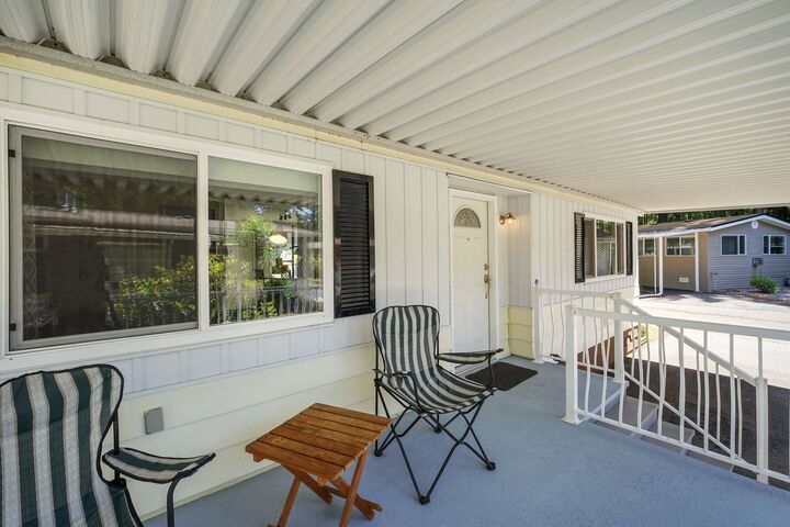 Property Photo: 20071 24 Avenue 71 BC V2Z 2A1