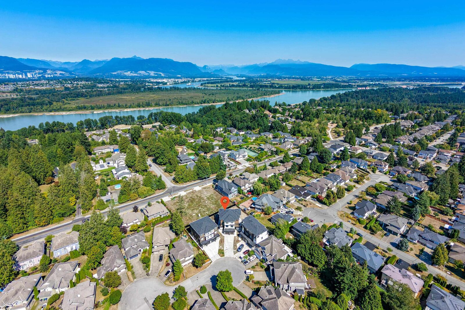 Property Photo: 15871 111A Avenue 102 BC V4N 5B4