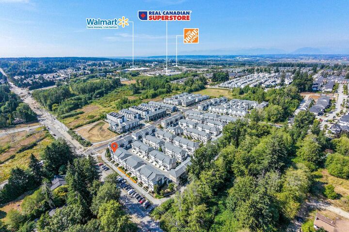 Property Photo:  2070 Oak Meadows Drive 20  BC V3Z 1J1 