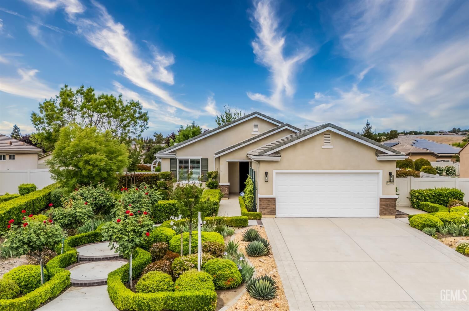 Property Photo: 13408 Limestone Falls Drive CA 93306
