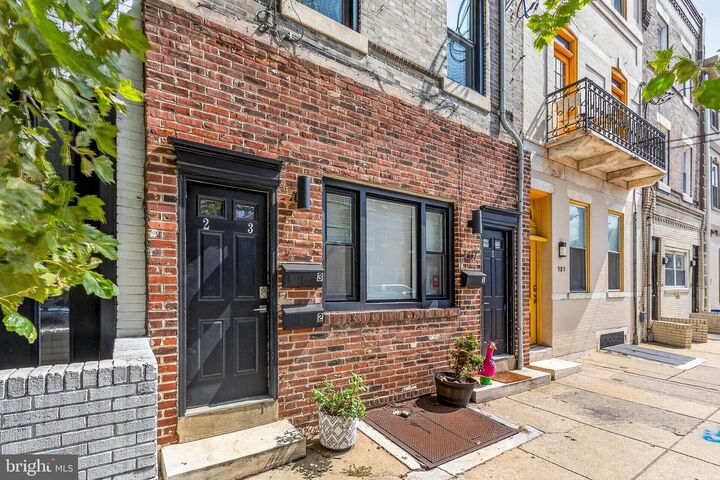 Property Photo:  507 Christian Street  PA 19147 