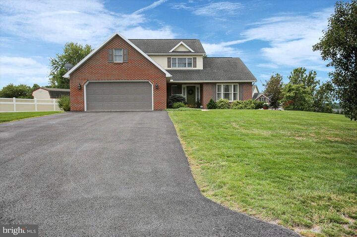 Property Photo: 1732 Bell Avenue PA 17202