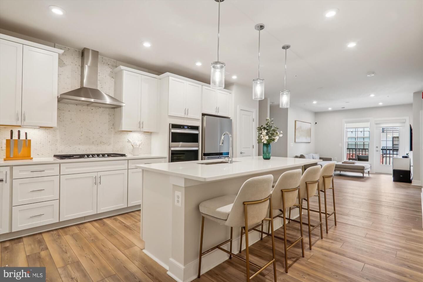 Property Photo:  104 Saint Ives Place 209  MD 20745 