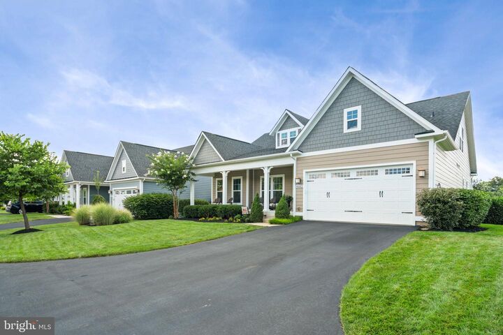 Property Photo:  41089 Haybine Lane  VA 20105 