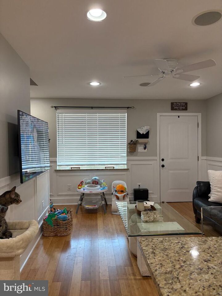 Property Photo: 2838 S Mildred Street PA 19148