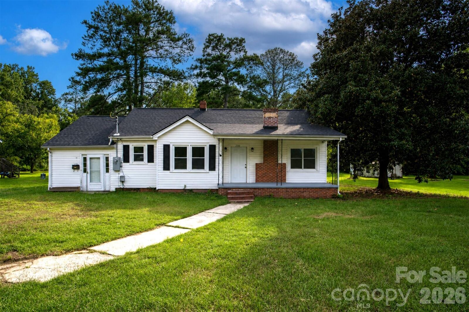 Property Photo: 290 Airport Road NC 28379