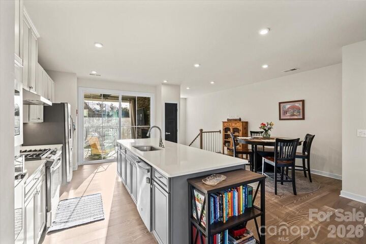 Property Photo:  606 Crudent Road  SC 29708 
