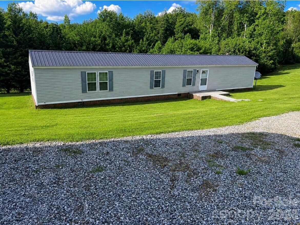 Property Photo: 81 Frye Heights Lane NC 28681