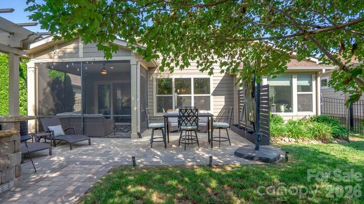 Property Photo: 4759 Looking Glass Trail NC 28037