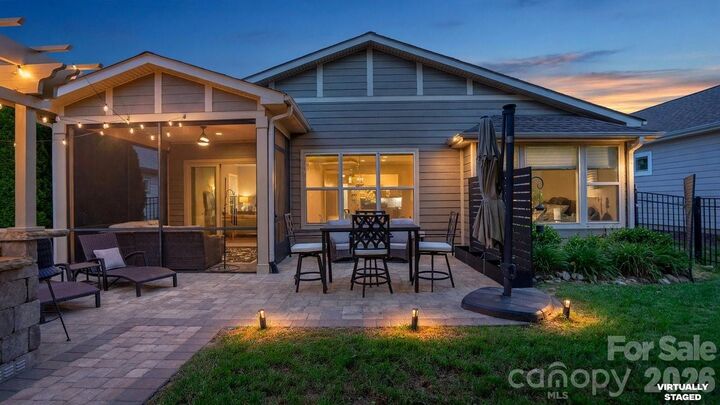 Property Photo: 4759 Looking Glass Trail NC 28037