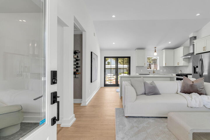Property Photo:  679 Kent Street  SC 29464 