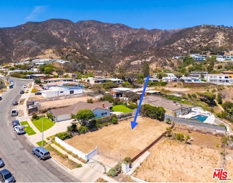Property Photo: 3612 Surfwood Rd CA 90265