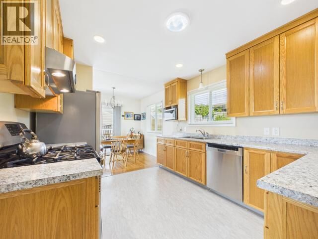 Property Photo:  3848 Gordon Ave  BC V8A 2T5 