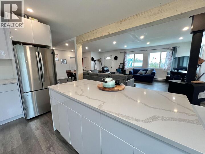 Property Photo: 743 Evergreen Drive BC V0V 1G0